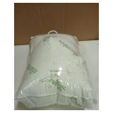 Ultra Soft Twin XL Size Mattress Topper - Viscose Made from Bamboo Pillow Top Mattress Pad for Back Pain Relief - Naturally Cooling for Hot Sleepers, Green - Retail: $42