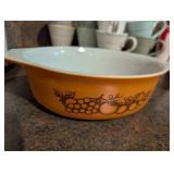 Pyrex Orange Fruit Pattern 2.5 Qt Casserole Dish