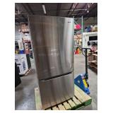 Vissani30 in. 18.7 cu. ft. Bottom Freezer Refrigerator in Fingerprint Resistant Stainless Steel, Garage Ready DAMAGED (See Pictures and Description) - Retail: $969