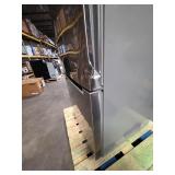 Vissani30 in. 18.7 cu. ft. Bottom Freezer Refrigerator in Fingerprint Resistant Stainless Steel, Garage Ready DAMAGED (See Pictures and Description) - Retail: $969