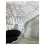 Couch Cover for Dogs Washable, Fuzzy Pet Couch Covers for 3 Cushion Sofa Pet Friendly, Non Slip Sofa Cover (White, 27.6' x 59'/70 x 150cm)