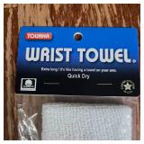 Tourna and Wilson Tennis Wrist Towels Set Tourna and Wilson Tennis Wrist Towels Set