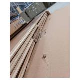 Bruce Honey Grain Hickory Hardwood Flooring 3/4 in x 5 in, 23.5 Sq ft