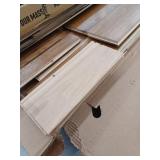 Bruce Honey Grain Hickory Hardwood Flooring 3/4 in x 5 in, 23.5 Sq ft