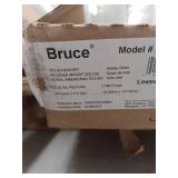 Bruce Honey Grain Hickory Hardwood Flooring 3/4 in x 5 in, 23.5 Sq ft