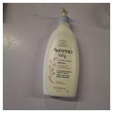 Aveeno Baby Calming Comfort Moisturizing Body Lotion with Relaxing Lavender & Vanilla Scents, Non-Greasy Baby Lotion, Nourishing Prebiotic Oatmeal, Paraben- & Phthalate-Free, 18 fl. oz