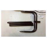 Detachable Garden Bird Feeder with Stand - Retail: $15 Detachable Garden Bird Feeder with Stand - Retail: $15