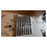 Expandable Closet Rod - Retail: $15 Expandable Closet Rod - Retail: $15