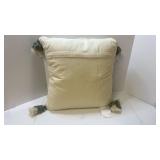 Decorative Throw Pillow with Tassels - Retail: $25 Decorative Throw Pillow with Tassels - Retail: $25