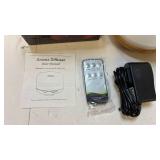 Essential Oil Diffuser - Retail: $22 Essential Oil Diffuser - Retail: $22