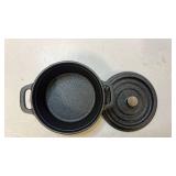 Cast Iron Mini Dutch Oven with Lid - Retail: $15 Cast Iron Mini Dutch Oven with Lid - Retail: $15