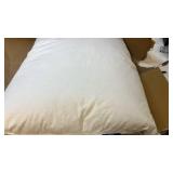 Finbuco 750 Down Pillow - Retail: $76 Finbuco 750 Down Pillow - Retail: $76