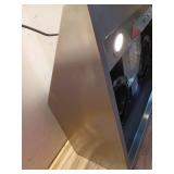 30 in. 800 CFM Under Cabinet Stainless Steel Range Hood with Stainless Steel Baffles - Retail: $445