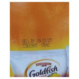 Goldfish Crackers Big Smiles Variety Pack with Cheddar, Colors and Pretzels Snack Packs - 29oz/30ct Goldfish Crackers Big Smiles Variety Pack with Cheddar, Colors and Pretzels Snack Packs - 29oz/30ct