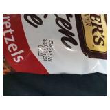 SNYDER'S OF HANOVER, MINI PRETZELS 8OZ SNYDER'S OF HANOVER, MINI PRETZELS 8OZ