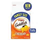 Goldfish Cheddar Crackers Family Size Bag - 10oz Goldfish Cheddar Crackers Family Size Bag - 10oz