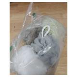 BTYMS Bath Sponge Shower Loofahs 60g Mesh Pouf Bath Scrunchies Body Wash Puff Shower Puff - Pack of 4 BTYMS Bath Sponge Shower Loofahs 60g Mesh Pouf Bath Scrunchies Body Wash Puff Shower Puff - Pack of 4