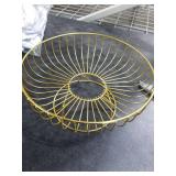 PUCHEN fruit basket Metal Wire Fruit Basket, Fruit Holder, Modern Stylish Round Container, Sturdy Fruit Bowl for Kitchen Counter, Outdoor Parties, Living Room