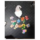 Blulu 16 Pcs Interchangeable Wooden Gnome Decor Valentine St. Patrick's Day Easter Holiday Seasonal Gnomes Tiered Tray Decoration with Magnet DIY Welcome Sign for Holiday Decorations(Cute Style)