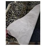 Leopard Print Rug,Faux Cowhide,Artificial Carpet,Simulation Cowhide, Leopard, Tiger, Zebra, Cow Hide Mat Animal Print Area Rug Hide Faux Carpet (A) / 40x37inch,3.3x3.1ft