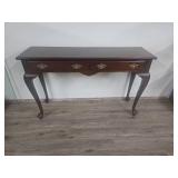 Queen Anne Style Console Table Queen Anne Style Console Table