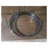Round Pie Plate with Silver-Plated Holder Round Pie Plate with Silver-Plated Holder