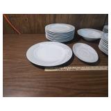 Mikasa Classic Flair Peach 53 Piece Dinnerware Set â Vintage Porcelain Japan Mikasa Classic Flair Peach 53 Piece Dinnerware Set â Vintage Porcelain Japan