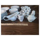 Mikasa Classic Flair Peach 53 Piece Dinnerware Set â Vintage Porcelain Japan Mikasa Classic Flair Peach 53 Piece Dinnerware Set â Vintage Porcelain Japan