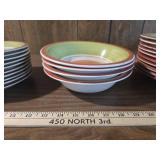 (24) piece Retro Swirl Pattern Dinner Plates Set (24) piece Retro Swirl Pattern Dinner Plates Set