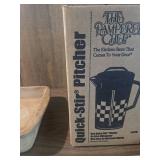 The Pampered Chef Quick-Stir Pitcher #2278 The Pampered Chef Quick-Stir Pitcher #2278