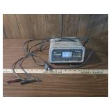 Western Auto 3 Amp Solid State Battery Charger Western Auto 3 Amp Solid State Battery Charger