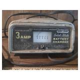 Western Auto 3 Amp Solid State Battery Charger Western Auto 3 Amp Solid State Battery Charger