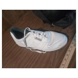 Dexter Bowling Shoes with Columbia 300 Bowling Ball Set Dexter Bowling Shoes with Columbia 300 Bowling Ball Set