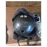 Dexter Bowling Shoes with Columbia 300 Bowling Ball Set Dexter Bowling Shoes with Columbia 300 Bowling Ball Set