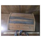 Wooden Treasure Chest with Paisley Fabric Lining Wooden Treasure Chest with Paisley Fabric Lining