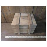 Thomas Facconi Classics Wood Storage Box Thomas Facconi Classics Wood Storage Box