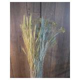 Decorative Dried Wheat and Baby's Breath Bundle Decorative Dried Wheat and Baby's Breath Bundle