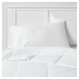 Twin/Twin XL All Season Comforter Insert White - Room Essentials: Microfiber, Secure Corner Tabs, Box Quilting, 170 Thread Count - Retail: $50