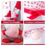 Vintend 2Pcs Valentines Day Gnomes Decorations, Handmade Valentine Gnome Decor Mr & Mrs Swedish Tomte Stuffed Gnomes Plush Doll Knomes Ornaments for Girlfriend Wife Women