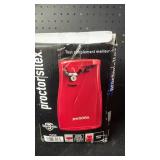 Proctor Silex Red Electric Can Opener Model 75226 Proctor Silex Red Electric Can Opener Model 75226