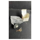 ZZCSZ 8U5Z-9C268-B Gas Cap BU5Z-9C268-B Fuel Tank Cap Compatible with Ford F150, Edge, Escape, Expedition, Explorer, Focus, Fusion, Mustang, Taurus | Lincoln MKS, MKT, MKX, MKZ | Mercury, Milan, More ZZCSZ 8U5Z-9C268-B Gas Cap BU5Z-9C268-B Fuel Tank Cap Compatible with Ford F150, Edge, Escape, Expedition, Explorer, Focus, Fusion, Mustang, Taurus | Lincoln MKS, MKT, MKX, MKZ | Mercury, Milan, More