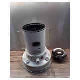DuraHeat 23,800 BTU Kerosene Radiant Tower Heater - Retail: $189