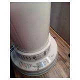 DuraHeat 23,800 BTU Kerosene Radiant Tower Heater - Retail: $189