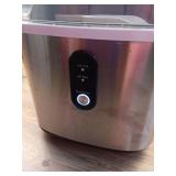 9.1 in. 35 lb. Nugget Ice Countertop Portable Ice Maker in Stainless Steel with 6-Minute Ice Ready and Auto-Cleaning - Retail: $170