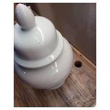 Gloss White Medium Seaford Ginger Jar - Retail: $90