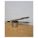 Stainless Steel Potato Ricer with Interchangeable Discs