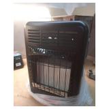 Mr. Heater 18000 BTU Radiant Propane Cabinet Outdoor Space Heater - Retail: $128