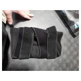 Decompression Knee Brace, Stable Support of The Knee, Effective Relief of ACL, Arthritis, Meniscus Tear, Tendinitis Pain, Adjustable Compression Band, Suitable for Men and Women Decompression Knee Brace, Stable Support of The Knee, Effective Relief of ACL, Arthritis, Meniscus Tear, Tendinitis Pain, Adjustable Compression Band, Suitable for Men and Women