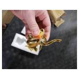 Solaradgy 2Pcs Toilet Bolt Covers Decorative, Gold Toilet Screw Cover Caps Shape of a Elephant Made of Ceramic Suitable for Toilet Bolts of Most Sizes Solaradgy 2Pcs Toilet Bolt Covers Decorative, Gold Toilet Screw Cover Caps Shape of a Elephant Made of Ceramic Suitable for Toilet Bolts of Most Sizes