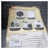 Floating Potion Cauldron - Cauldron Halloween Decor with Magic Floating Potion Bottles and Diffuser - Black Plastic Witches Bowl Hocus Pocus Party Decoration for Vintage Home Decor